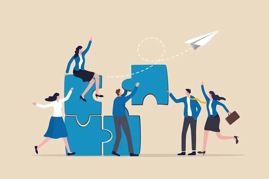 En gruppe mennesker som løper