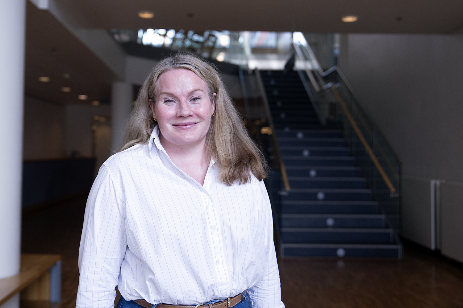 Kvinne med langt hår