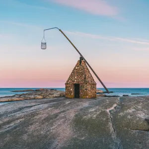 Vippefyret på Verdens ende på Tjøme i solnedgang med hav i bakgrunn
