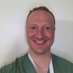 Portrettfoto av Jonas Iversen