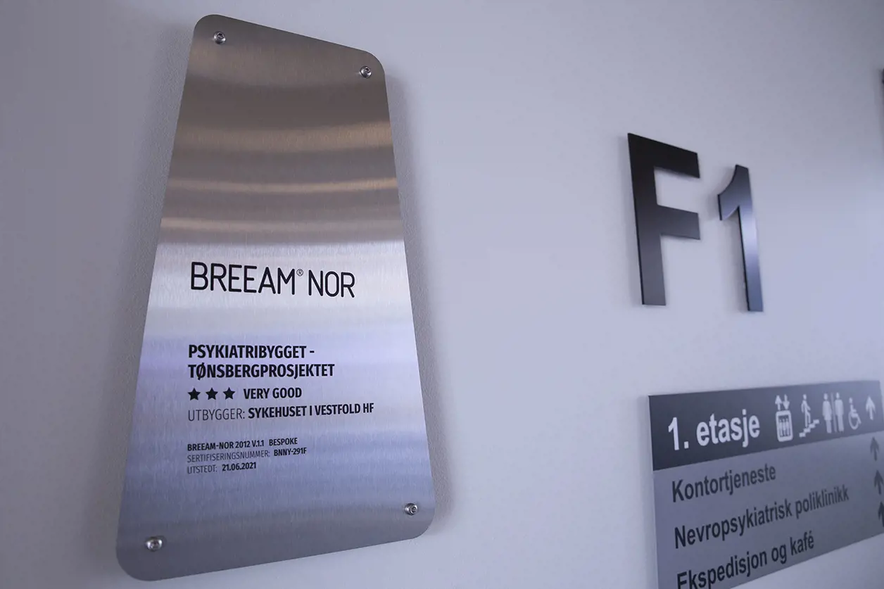Breeam-Nor-plaketten_M.jpg