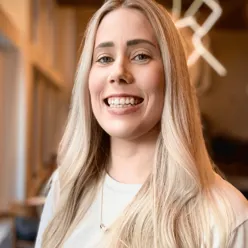 Portrettfoto av Elisabeth Raasholm Larby